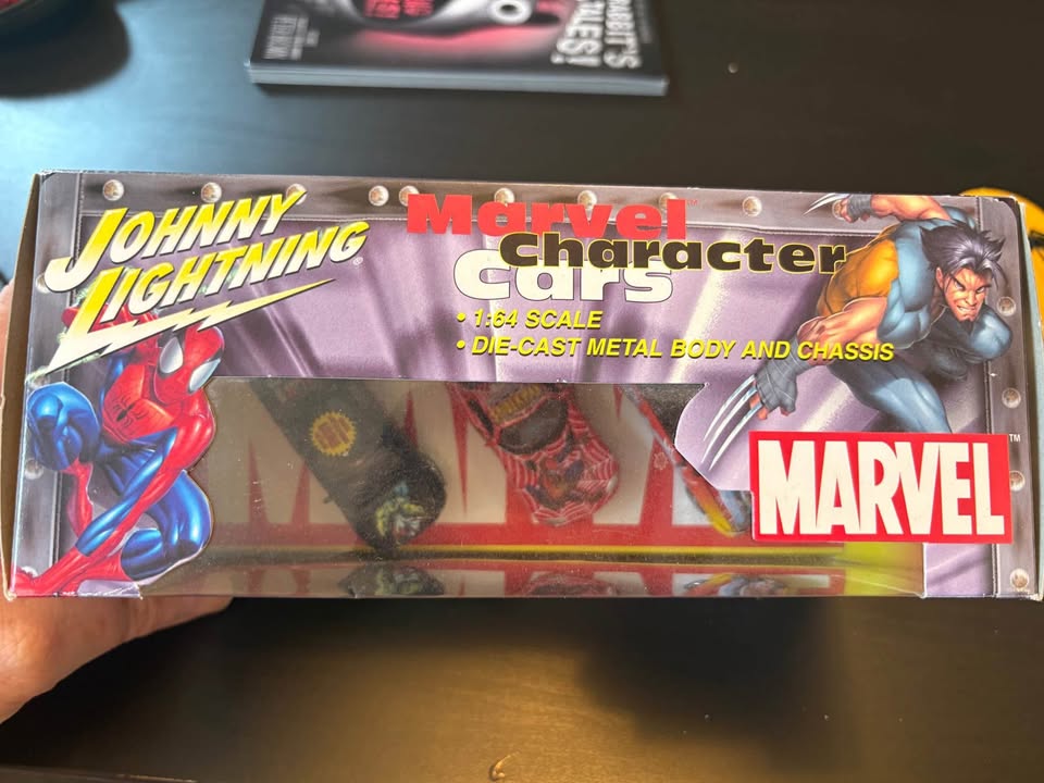 Marvel cars box set - photo 2