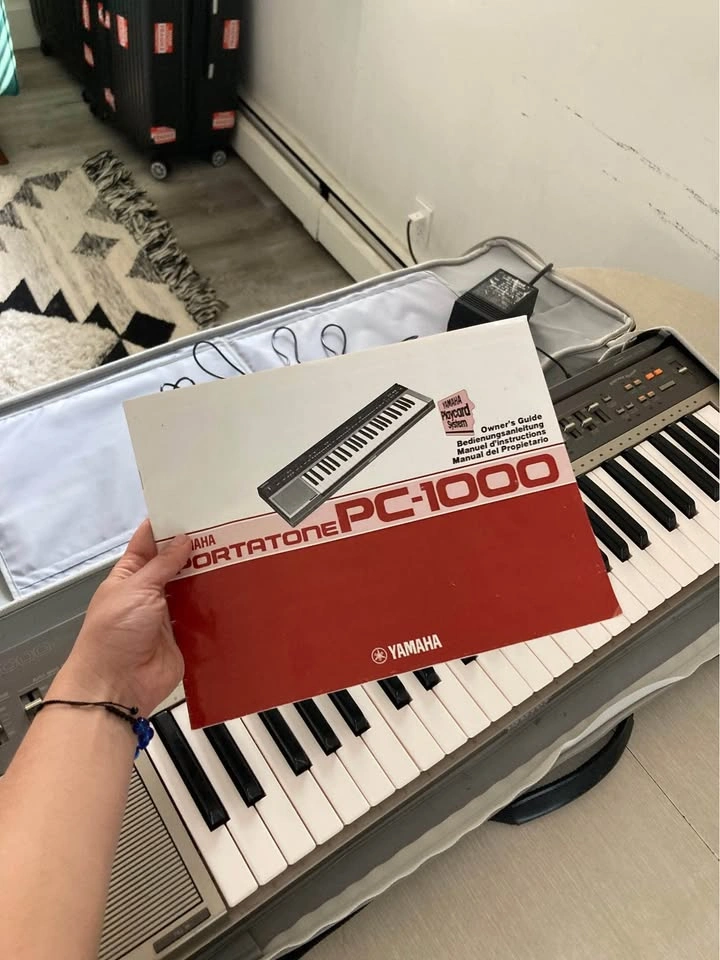 Vintage Yamaha Portatone PC-1000 Keyboard (1983) - photo 2