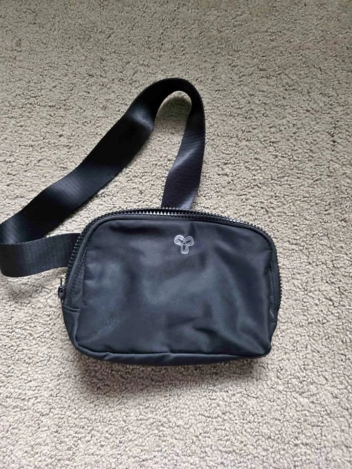 Tna Black Cross Body Bag