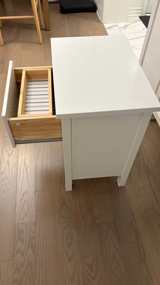 Hemnes White 2 Drawer Nightstand - photo 4