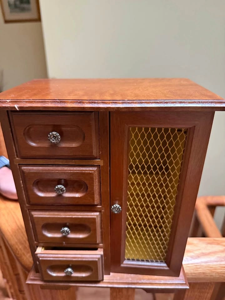 Jewelry Box
