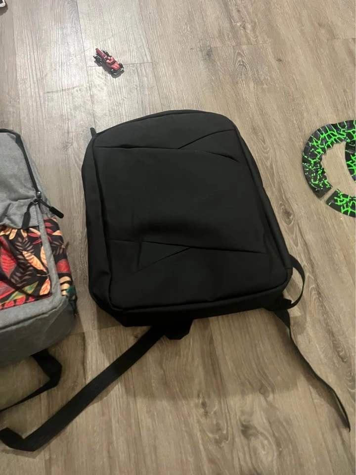 Back to school backpacks comes with school supply’s - photo 2