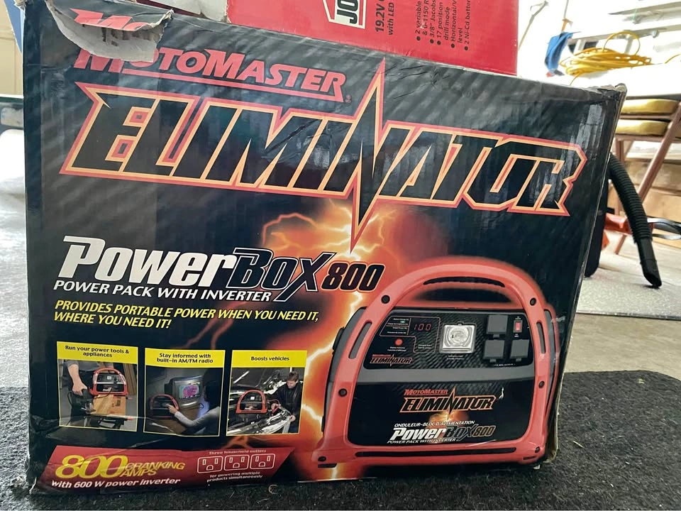 Portable power box & power inverter
