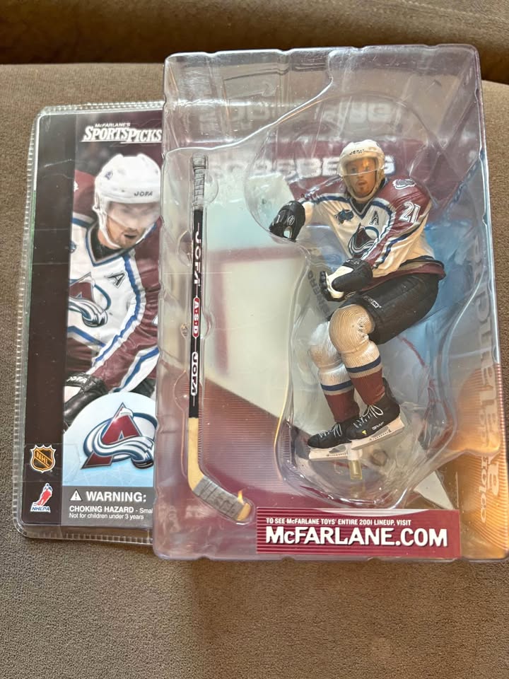 Peter Forsberg - Todd McFarlane action figure