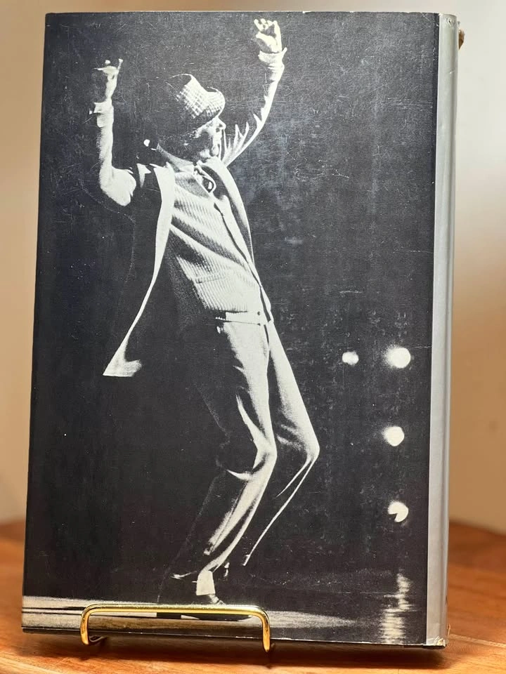 REX: An Autobiography by Rex Harrison (Hardcover, 1975) - photo 5