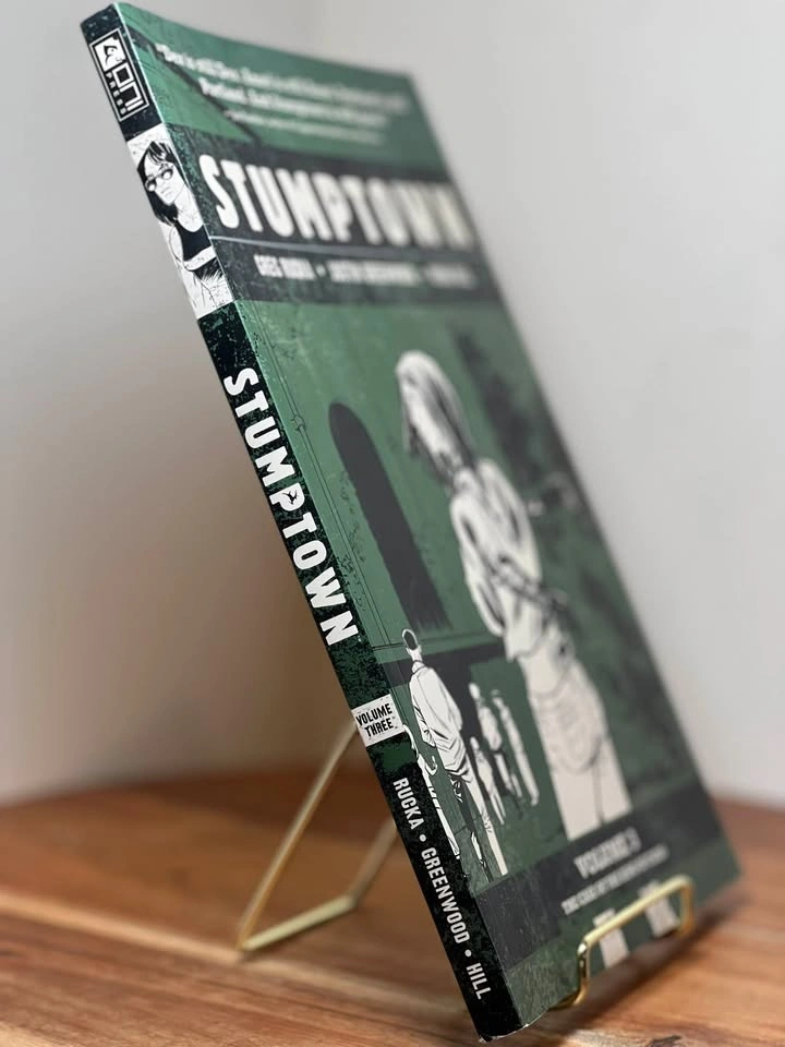 Stumptown Vol. 3: The Case of the King of Clubs (Paperback) - photo 2