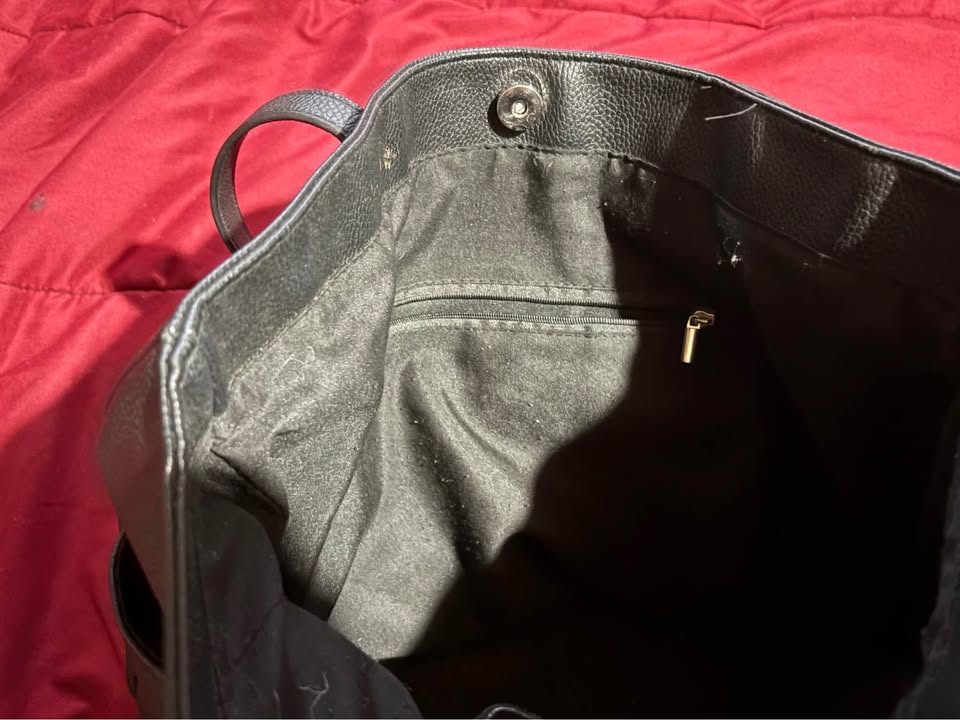 Big black purse - photo 5