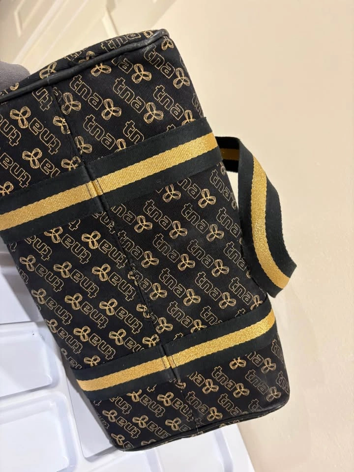 Vintage Aritzia TNA Y2K Black & Gold Duffle Bag - photo 3