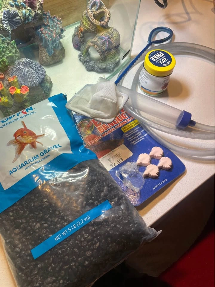 Betta fish tank and supplies - photo 3