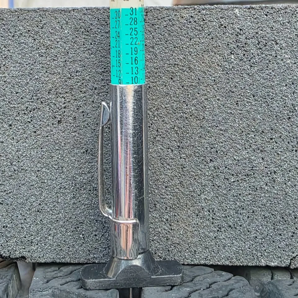 225/45/18 Michelin winter tires 90% tread image indicator(7)