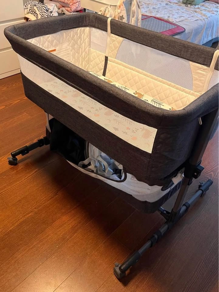 Baby Bassinet for sale - Moving Sale - photo 3