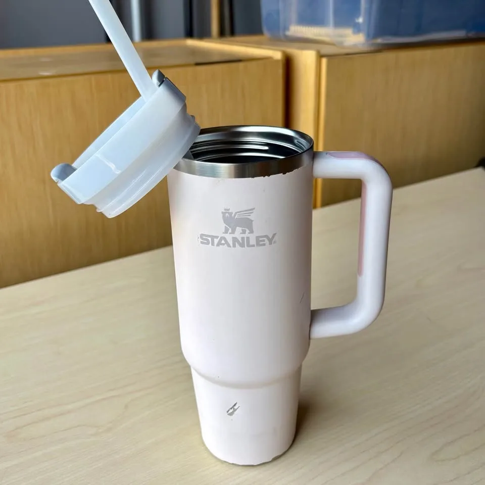 Stanley Cup Tumbler Water Bottle - photo 2