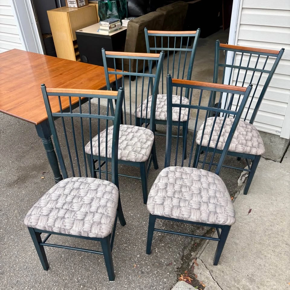 Dining Table & Chairs Set - photo 2