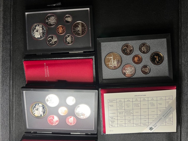 3 Silver dollar proof set - photo 5
