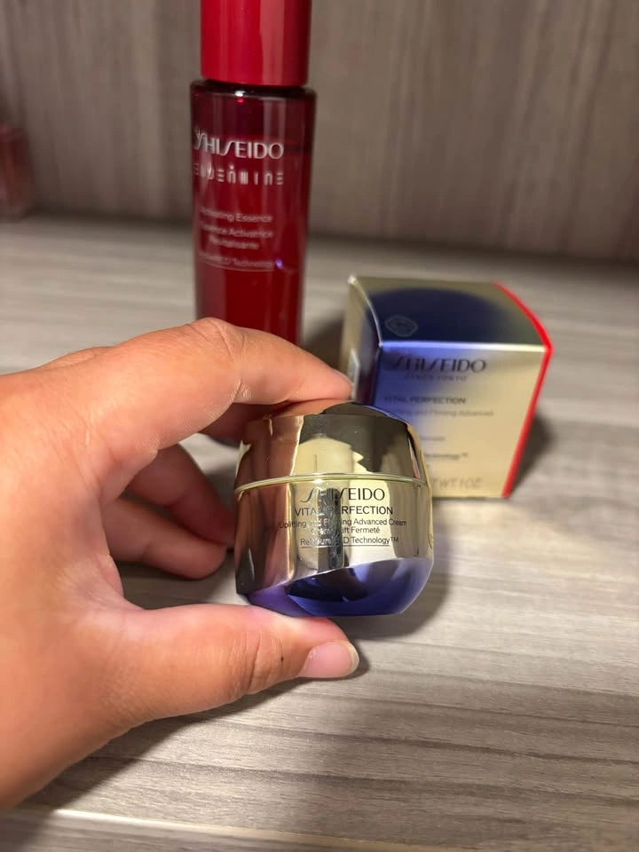 Shiseido Eudermine Essence 70ml & Vital Perfection Cream 30ml - photo 3