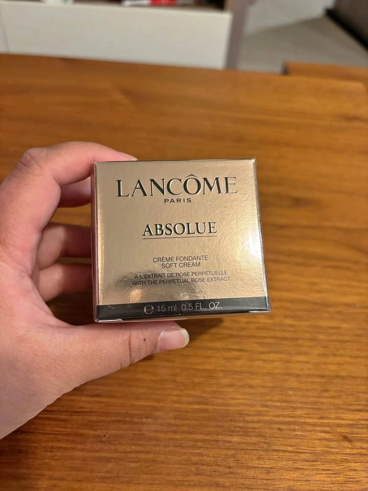 Lancôme Absolue Regenerating Soft Cream 15ml (4 for $95)