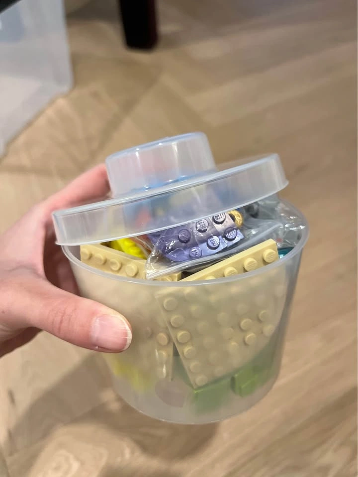 LEGO small pick a brick cup filled and Friends Heart Box Set - photo 2