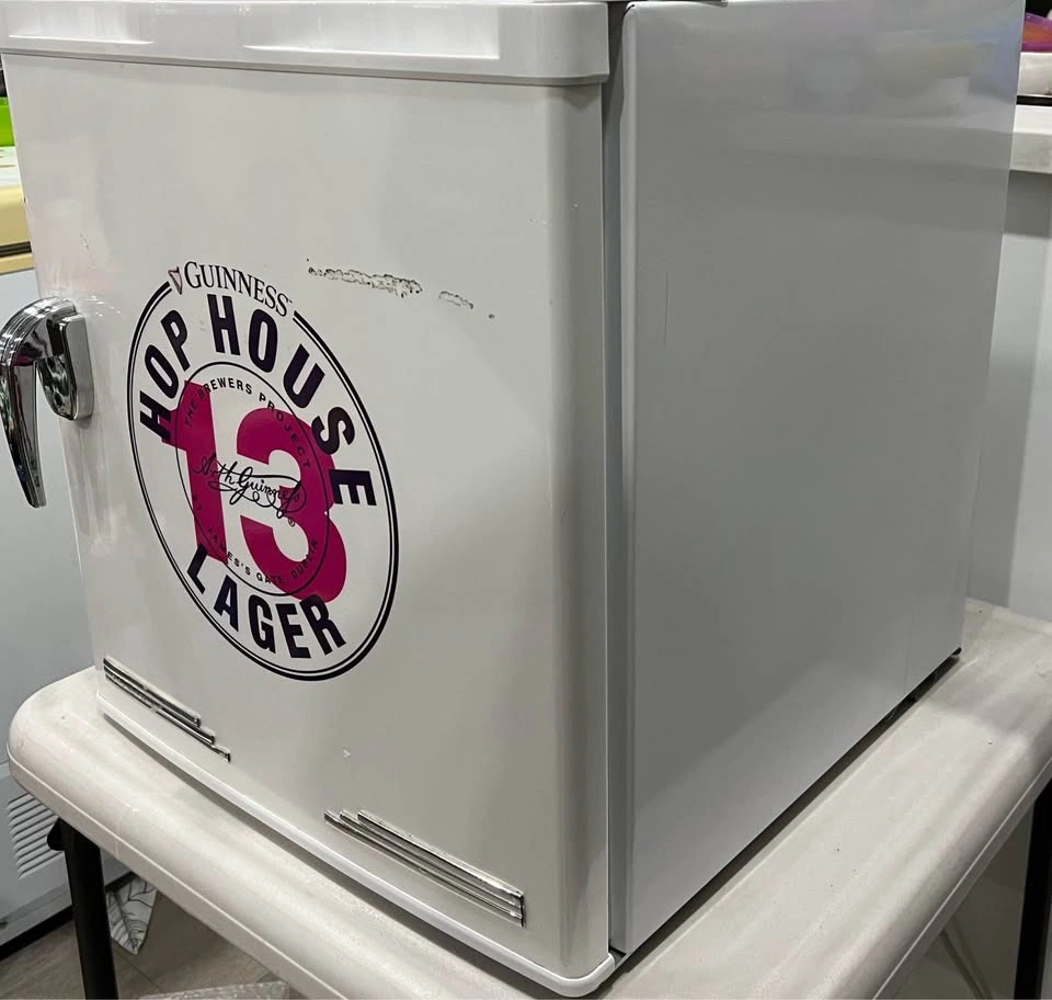Guinness Hop House 13 Lager Mini Fridge - photo 3