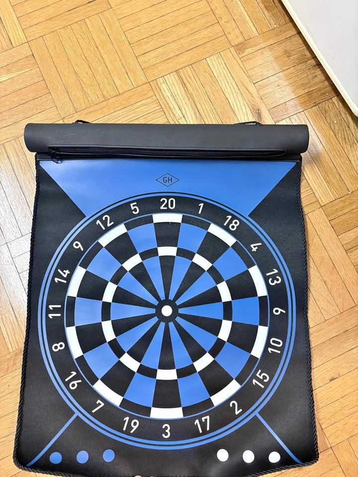GH Magnetic Dartboard Set Roll