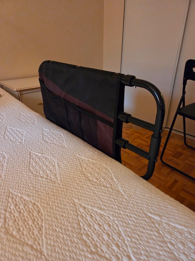 Adjustable Bed Assist Rail - Safety Rail with Storage Pocket - photo 3