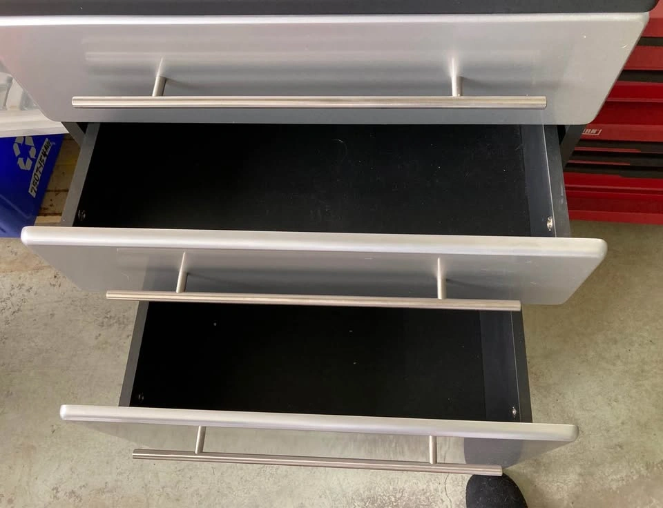 Heavy-Duty Ulti-MATE Garage PRO 3-Drawer Base Cabinet - photo 3