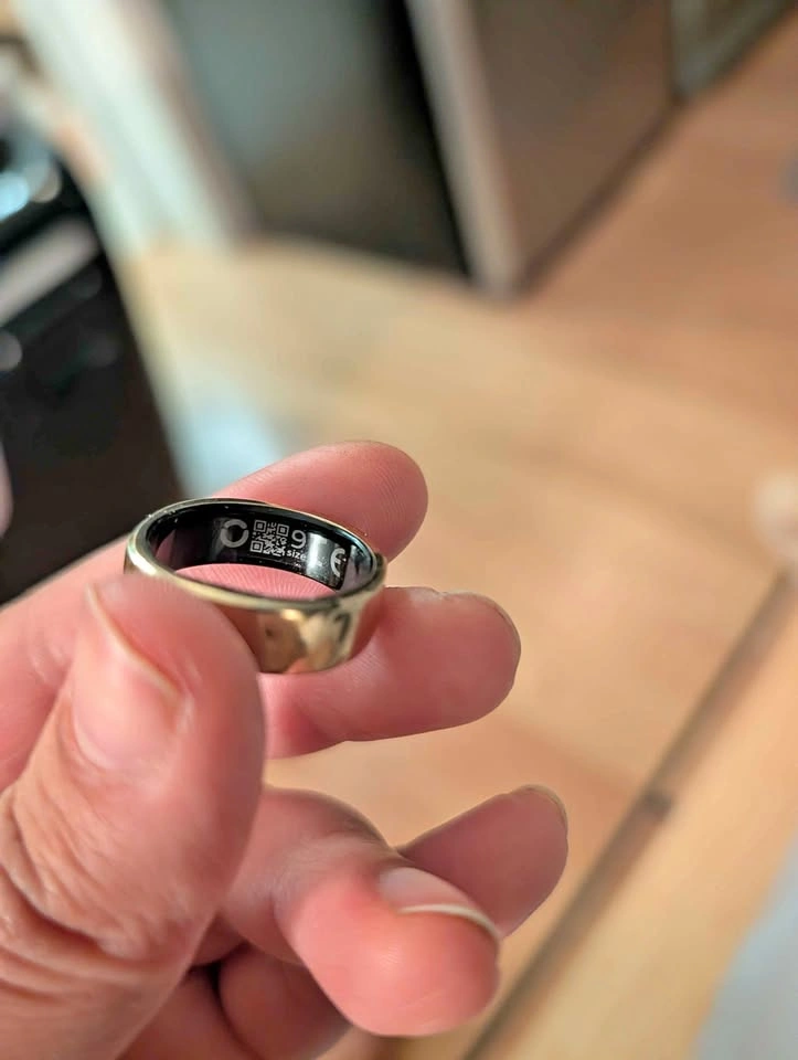 Ringconn gen 2 gold size 9