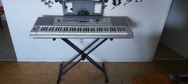 Yamaha DGX-230 / YPG-235 portable digital piano
