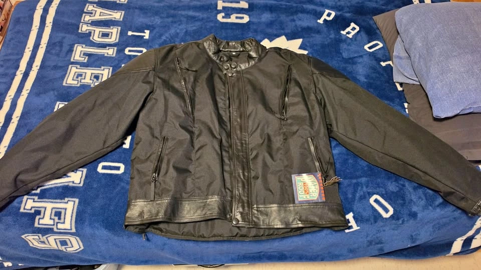 Brand New Black Motorcycle Jacket (XXL) - Leather Accents & Vent