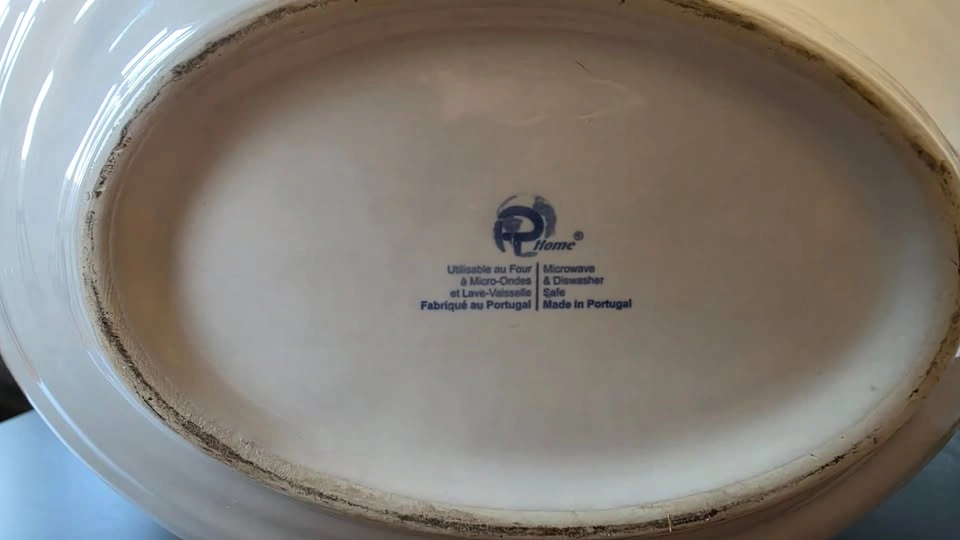 White Ceramic Serving Bowl (Made in Portugal) - photo 3