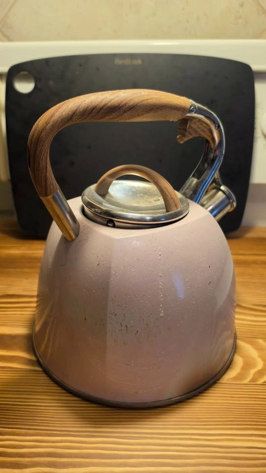 Blush Pink & Faux-Wood Tea Kettle (Stovetop) - photo 3