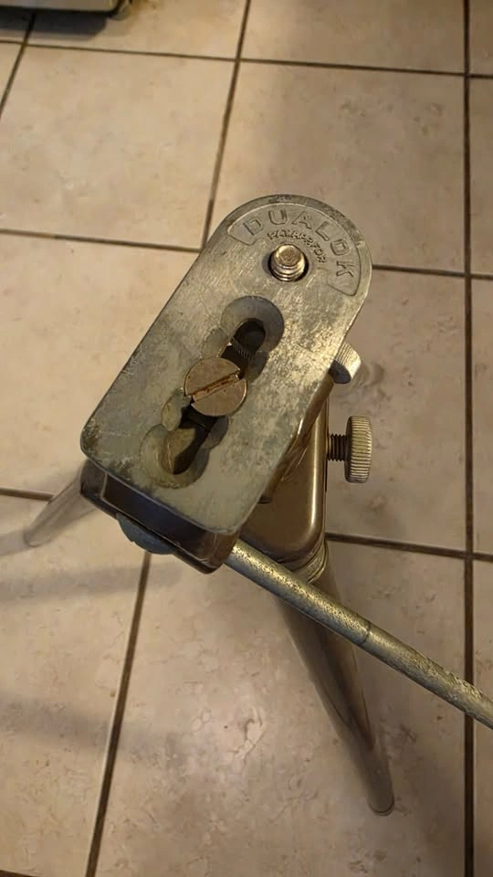 Retro Metal Photography Tripod w/ Pan & Tilt Head - photo 3