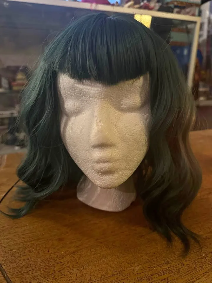 Teal Wig thumbnail