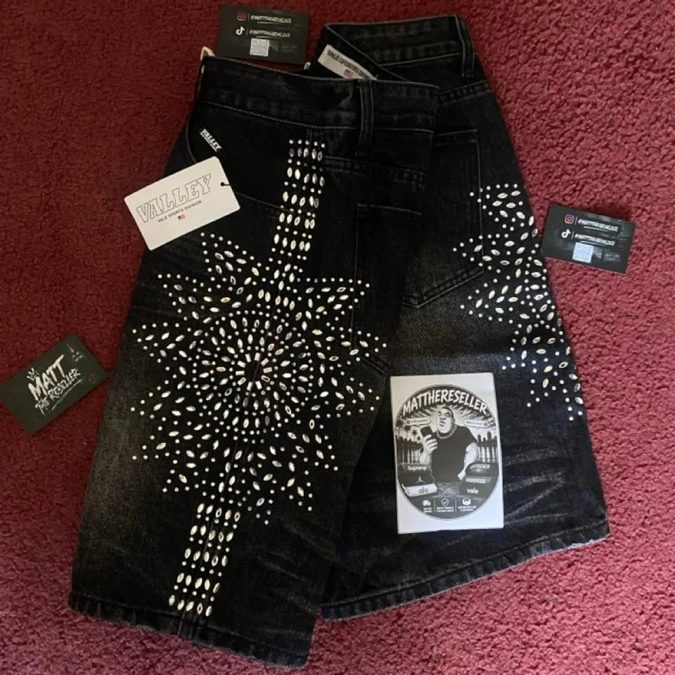 Vale valley black denim shorts - photo 3