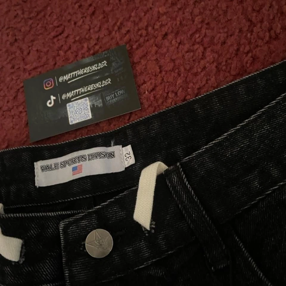 Vale valley black denim shorts - photo 4