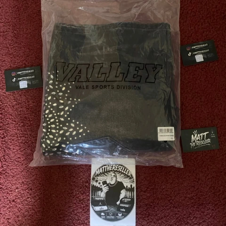 Vale valley black denim shorts - photo 5