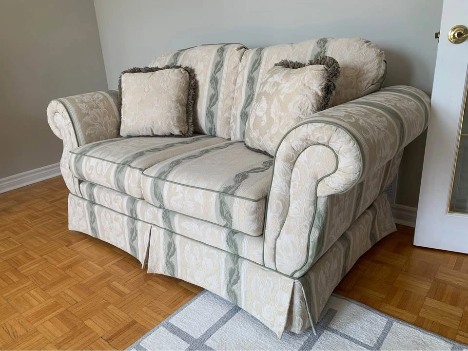 Living Room Sofa and Loveseat Set - photo 4