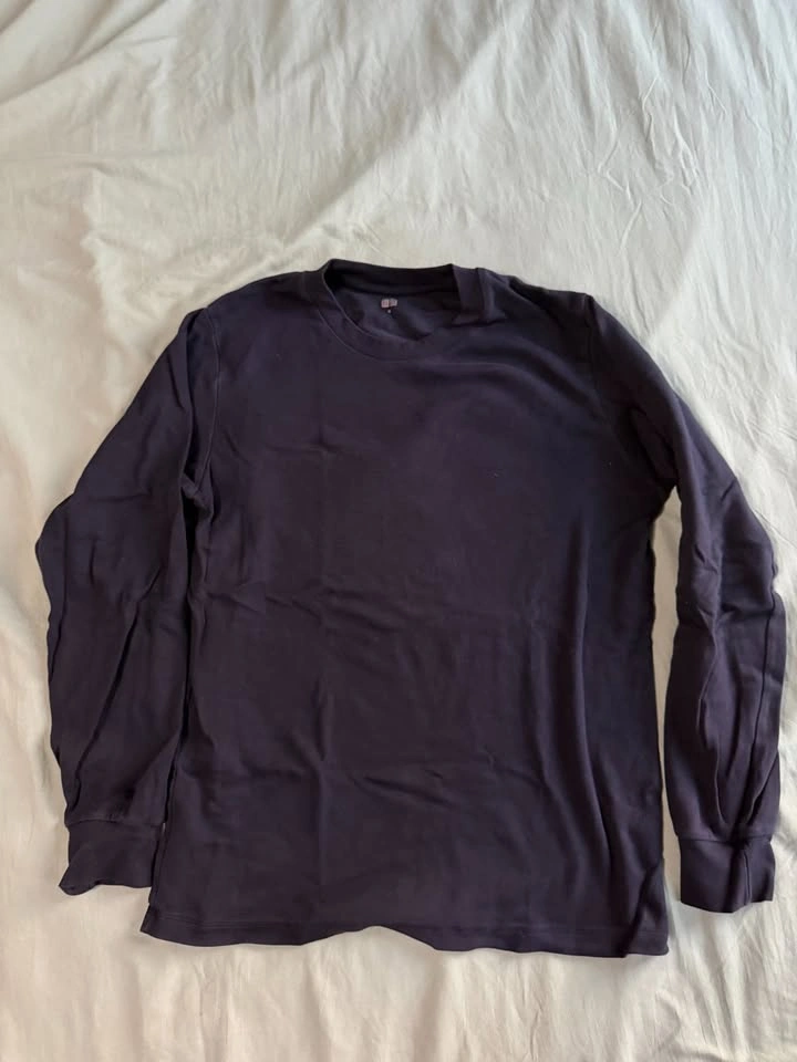 Uniqlo Long Sleeve Crew Neck T-Shirt Black Mens Medium VGUC - photo 2