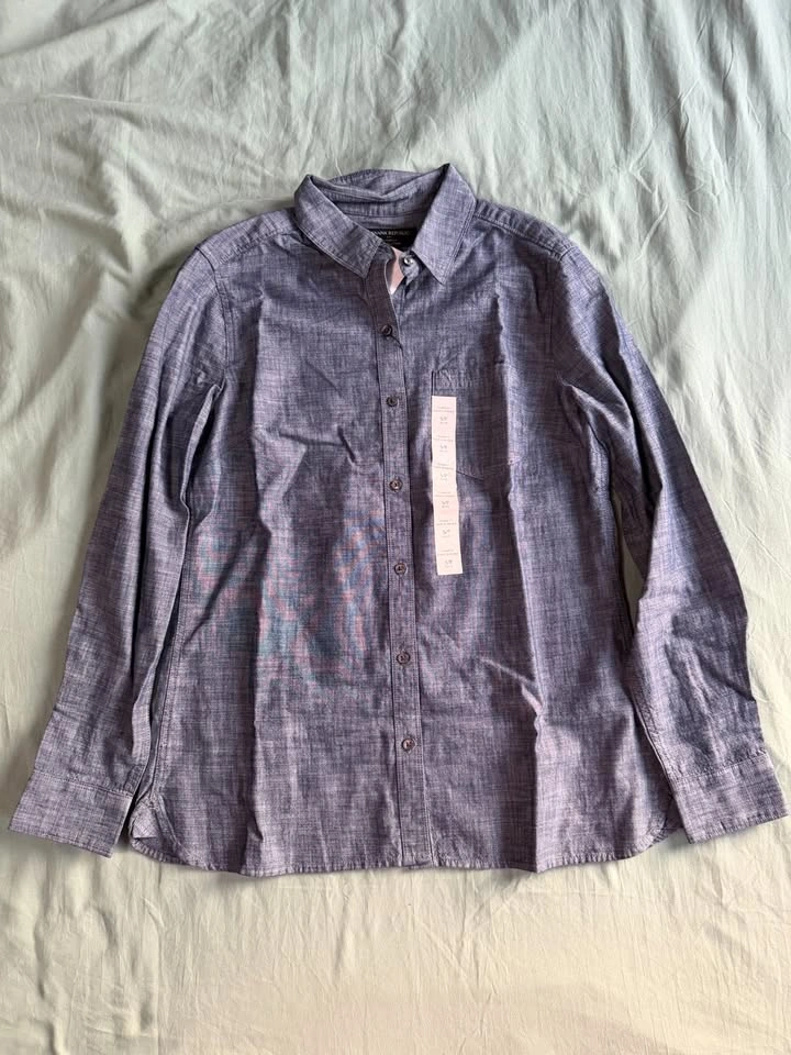 Banana Republic Chambray Shirt Womens Petite Small NWT - photo 2