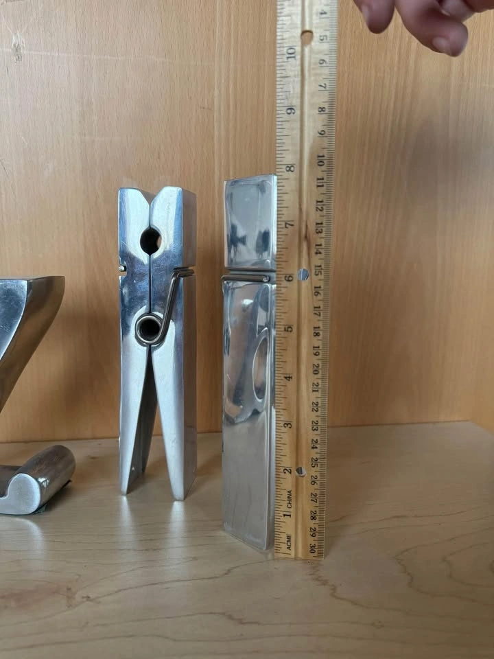 Giant Chrome Clothes Pins and chrome a and z letters - photo 4