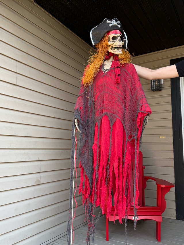 Halloween Decor