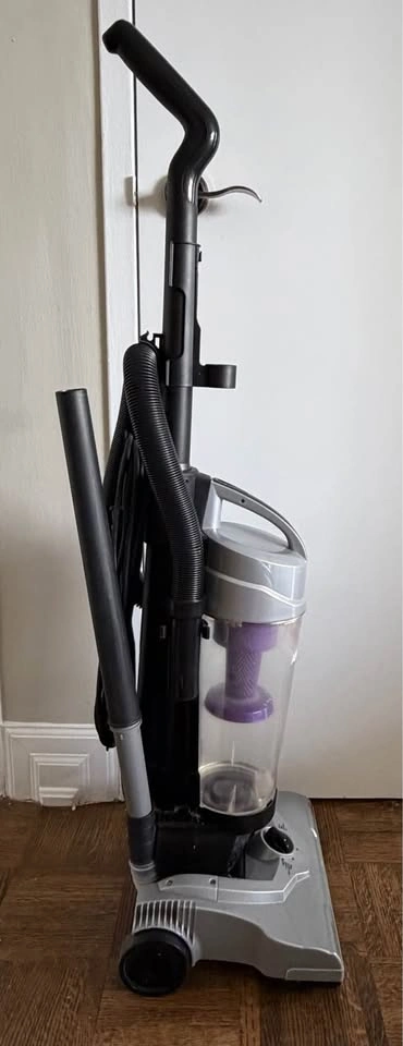 Bissell AeroSwift Compact Vacuum - photo 4
