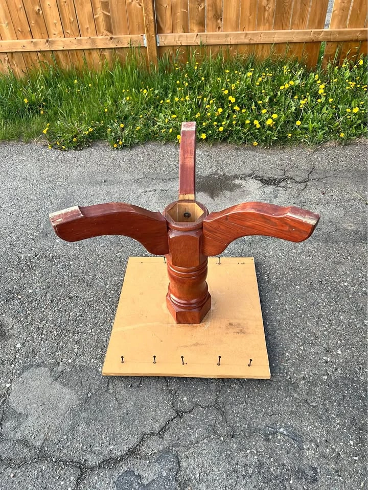 Solid Wood Pedestal Dining Table Base / Table Legs