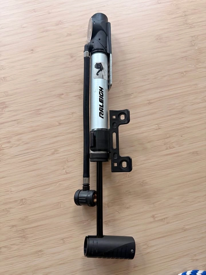 Raleigh AP 4.0 Compact Bike Pump