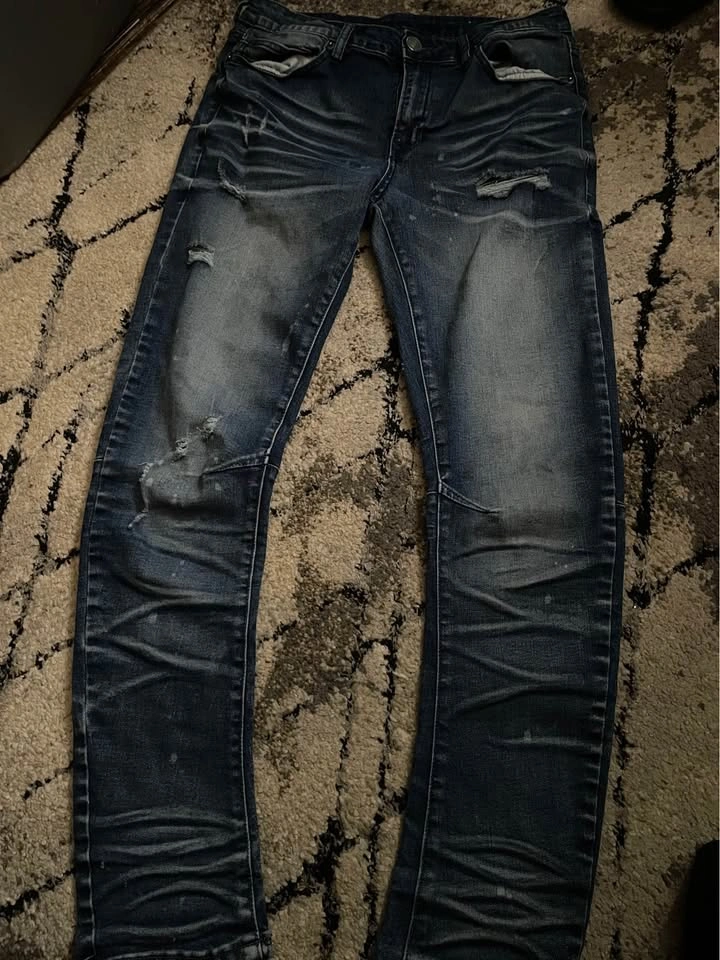 6 pairs of jeans - photo 3