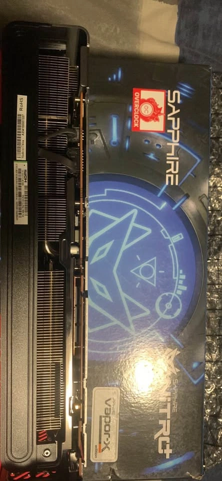 Sapphire NITRO+ Radeon RX 7800 XT 16GB GDDR6 - photo 3