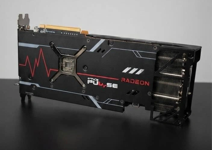 Sapphire Pulse RX 6800 XT 16GB VRAM - photo 2