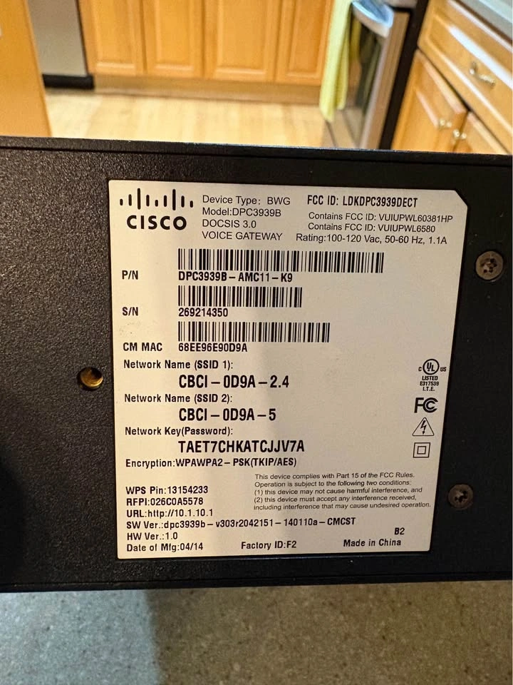 Xfinity Comcast Router Gateway DPC3939B - photo 3