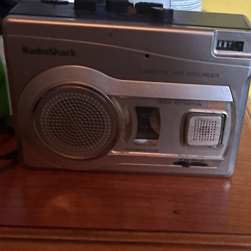 RadioShack CTR-122 Cassette Recorder Voice Activation Built-In M