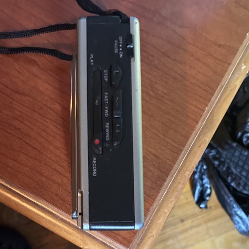 RadioShack CTR-122 Cassette Recorder Voice Activation Built-In M - photo 2