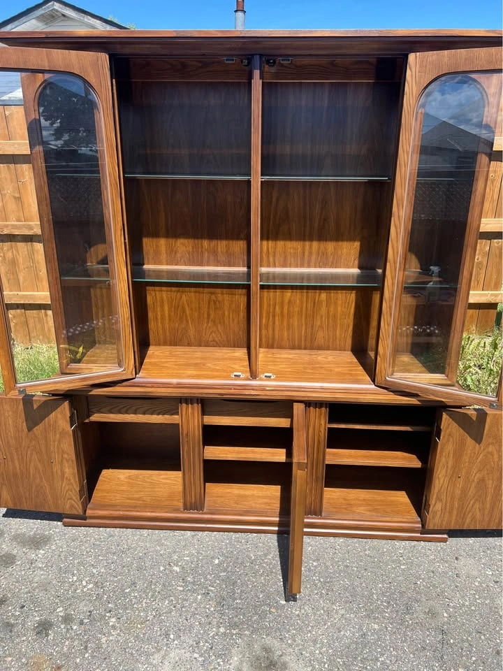 Vintage Sklar Lighted Display Cabinet / China Hutch - photo 4